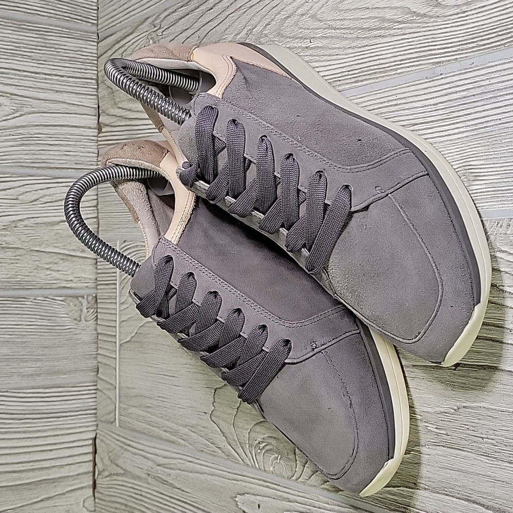 Louise et Cie Berlena Grey Leather Lace Up Sneakers Womens Size 7.5 - Picture 10 of 13